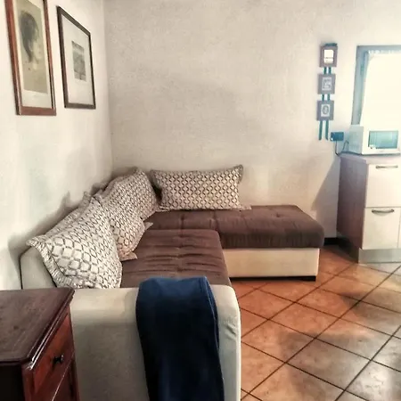 Panoramico A Bottega De Stona アパート